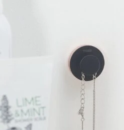 Tiger Urban Toiletaccessoireset - Toiletborstel Met Houder - Toiletrolhouder Met Klep - Handdoekhaak - Zwart -Badkamerproducten Winkel 1144x1200