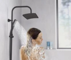 SCHÜTTE Mallorca Douchesysteem - Regendouche - 95 Cm Stang - Wandhouder In Hoogte Verstelbaar - Mat Zwart -Badkamerproducten Winkel 1200x1005 1