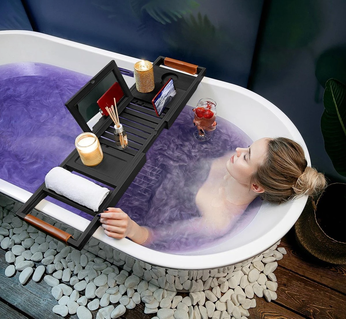 RelaxTub® Badplank - Badplank Voor In Bad - Badrek - Verstelbaar - Anti Slip - Badplank Zwart - Badplank Hout - Badrekje Inclusief Boekenhouder, Tablethouder & Spiegel 7 RelaxTub® Badplank - Badplank Voor In Bad - Badrek - Verstelbaar - Anti Slip - Badplank Zwart - Badplank Hout - Badrekje Inclusief Boekenhouder, Tablethouder & Spiegel - Afbeelding 5