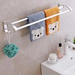 Merkloos Decopatent® Dubbele Handdoekrek - Handdoekhouder 2 Haken - Badkamer - Keuken - Zonder Boren - Handdoekenstang - Handdoekenrek 13 Merkloos Decopatent® Dubbele Handdoekrek - Handdoekhouder 2 Haken - Badkamer - Keuken - Zonder Boren - Handdoekenstang - Handdoekenrek -Badkamerproducten Winkel 1200x1200 1300