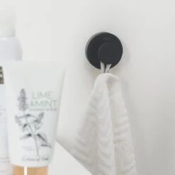 Tiger Urban - Handdoekhaak Groot (1x) - ø 5 Cm - Inclusief 2 Decorringen - Zwart -Badkamerproducten Winkel 1200x1200 1422