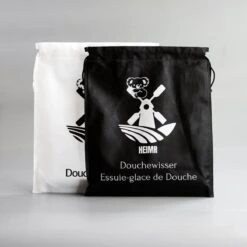 Douchewisser Zwart Met Ophangsysteem- Badkamer Accessoires- Raamwisser- Trekker Douche- Silicone- 21cm X 16cm -Badkamerproducten Winkel 1200x1200 1533