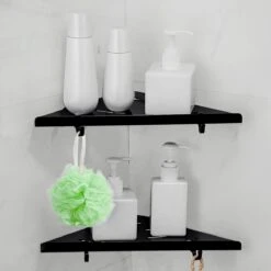 Dubbele Doucherek Zwart Zonder Boren – Sterke Lijmbasis - Badkamer Rek – Hoek – Doucherekjes – Incl. Schroeven – Incl. 2 Haken -Badkamerproducten Winkel 1200x1200 1720