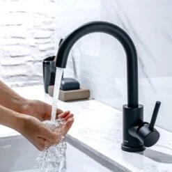 LOMAZOO Wastafelkraan Zwart Hoog Juno - Zwarte Wastafelkraan - Badkamerkraan Zwart - Zwarte Badkamerkraan -Badkamerproducten Winkel 1200x1200 2610