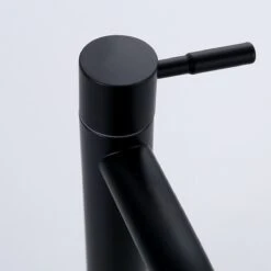 Stylumo Zwarte Toiletkraan – Fonteinkraan Zwart – Koudwaterkraan – WC Kraan – Badkamermeubel Kraan Alleen Koud Water -Badkamerproducten Winkel 1200x1200 2656