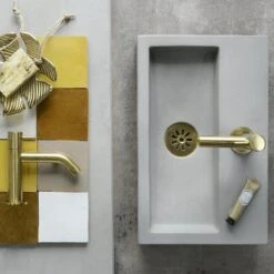 Differnz Wastafelkraan Gebogen – Kraan Koud Water – Toiletkraan – Mat Goud -Badkamerproducten Winkel 1200x1200 2693