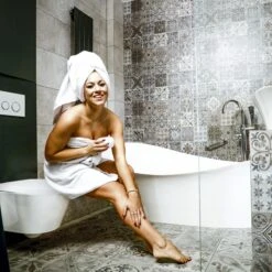 Relaxdays Wc Bril Softclose - D-vorm - Toiletbril Universeel - Toiletdeksel Plastic - Wit -Badkamerproducten Winkel 1200x1200 2906