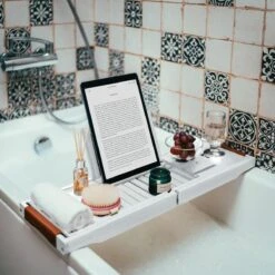 RelaxTub® Badplank - Badplank Voor In Bad - Badrek - Verstelbaar - Anti Slip - Badplank Wit - Badplank Hout - Badrekje Inclusief Boekenhouder, Tablethouder & Spiegel -Badkamerproducten Winkel 1200x1200 678