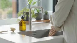 24DOTS Living Zeepdispenser | 500 Ml Bruin Amber Glas | Zeeppompje | Zeeppomp | Met Zwart Pompje -Badkamerproducten Winkel 1200x670 3