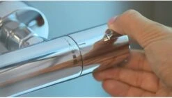 Hansgrohe Crometta S 240 Showerpipe - 1jet - Incl. Thermostaat - Chroom -Badkamerproducten Winkel 1200x686