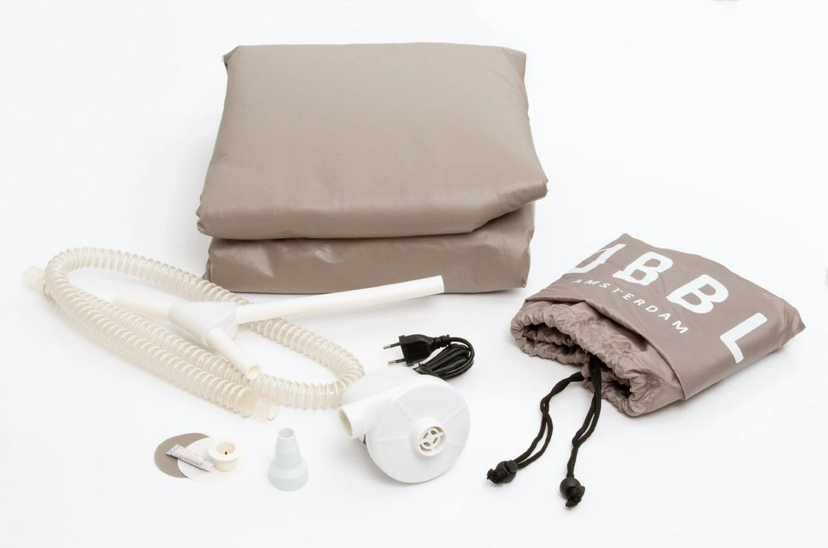 Tubble® Compact - Klein Opblaasbaar Ligbad 140 Cm Lang – Opvouwbaar Bad Voor Volwassenen Tot 170cm - IJsbad Wim Hof Methode - Zitbad - 200L 11 Tubble® Compact - Klein Opblaasbaar Ligbad 140 Cm Lang – Opvouwbaar Bad Voor Volwassenen Tot 170cm - IJsbad Wim Hof Methode - Zitbad - 200L - Afbeelding 9