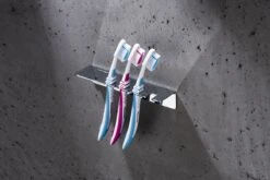 Sagittarius One 40S1 Tandenborstelhouder Chroom | Opzetborstelhouder Zonder Boren | Verchroomd Roestvrij Staal Tandenborstelhouder Hangend | Passend Voor Alle Grote Merken -Badkamerproducten Winkel 1200x800 44