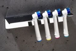 Sagittarius One 40S1 Tandenborstelhouder Chroom | Opzetborstelhouder Zonder Boren | Verchroomd Roestvrij Staal Tandenborstelhouder Hangend | Passend Voor Alle Grote Merken -Badkamerproducten Winkel 1200x800 46