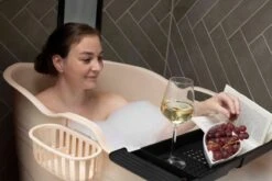 HelloBath® - Bath Bucket - XL - 125 Cm - Brazilian Sand - Zitbad - Ligbad (Verzending In Doos) - Incl. Badplank En Kraantje 20 HelloBath® - Bath Bucket - XL - 125 Cm - Brazilian Sand - Zitbad - Ligbad (Verzending In Doos) - Incl. Badplank En Kraantje -Badkamerproducten Winkel 1200x800 66