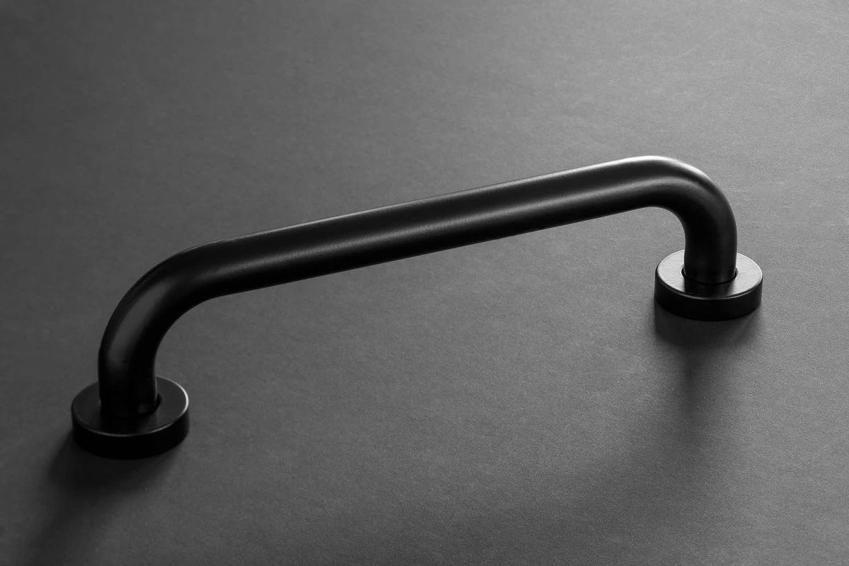 Highport Handgreep Zwart Voor Bad Of Douche - Sterke Metalen Wandgreep -Wandbeugel 30,5 Cm - Zwarte Aluminium Handgreep - Wandgreep Voor Badkamer - Douche - Toilet - Toiletbeugel - Badgreep - Douchegreep - Inclusief Ophangmateriaal 4 Highport Handgreep Zwart Voor Bad Of Douche - Sterke Metalen Wandgreep -Wandbeugel 30,5 Cm - Zwarte Aluminium Handgreep - Wandgreep Voor Badkamer - Douche - Toilet - Toiletbeugel - Badgreep - Douchegreep - Inclusief Ophangmateriaal - Afbeelding 2