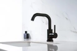 LOMAZOO Wastafelkraan Zwart Pollux - Zwarte Wastafelkraan - Badkamerkraan Zwart - Zwarte Badkamerkraan -Badkamerproducten Winkel 1200x800 80