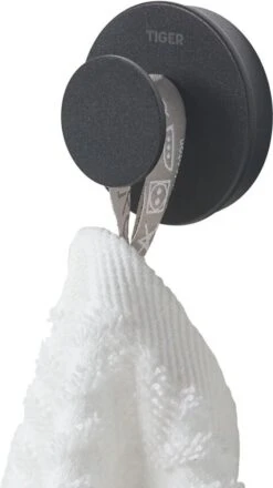 Tiger Urban - Handdoekhaak Groot (1x) - ø 5 Cm - Inclusief 2 Decorringen - Zwart -Badkamerproducten Winkel 674x1200 2