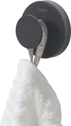 Tiger Urban - Handdoekhaak Groot (1x) - ø 5 Cm - Inclusief 2 Decorringen - Zwart -Badkamerproducten Winkel 681x1200