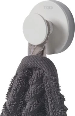 Tiger Urban - Handdoekhaak Groot (1x) - ø 5 Cm - Inclusief 2 Decorringen - Wit -Badkamerproducten Winkel 770x1200