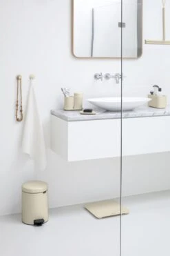 Brabantia ReNew Zeepdispenser - 250 Ml - Soft Beige -Badkamerproducten Winkel 799x1200 23