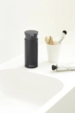 Brabantia Zeepdispenser - 200 Ml - Matt Black -Badkamerproducten Winkel 800x1200 45