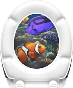 SCHÜTTE WC-Bril 82372 SEA LIFE - Duroplast - Soft Close - Afklikbaar - RVS-Scharnieren - Decor - 3-zijdige Print 17 SCHÜTTE WC-Bril 82372 SEA LIFE - Duroplast - Soft Close - Afklikbaar - RVS-Scharnieren - Decor - 3-zijdige Print -Badkamerproducten Winkel 990x1200 4